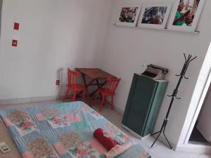 Estalagem Triplex Vermelho