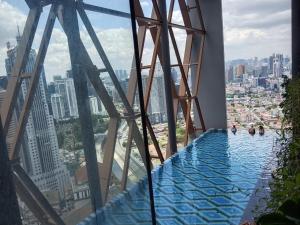 Scarletz suites KLCC by RedRose