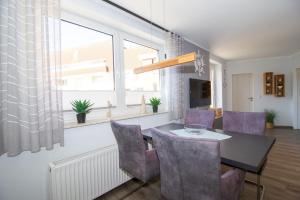 Lord Nelson Lord 210