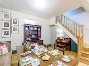 3 Bed in Harrogate oc-78895