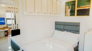 Corner Studio w Wi-Fi CasaMira Labangon