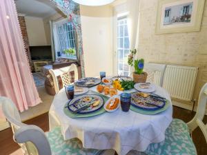 Hiras Cottage