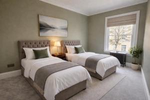 Carlisle City Centre Wonderful Georgian Townhouse