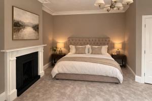 Carlisle City Centre Wonderful Georgian Townhouse