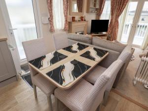 Cresswell Towers
