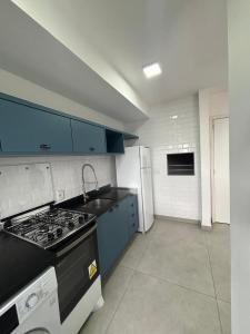 Apt 504 Luxury Design with Parking - Near Arena Airport