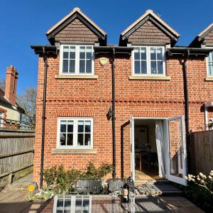 Goring Holiday House