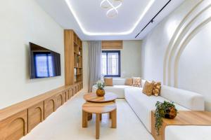 Premium Apartment Tanger City Center Ibn Tachfine Near Beach 3BR High End - Yami