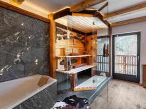 Bergromantik Ferienwohnung Harmonie mit Sauna, Whirlpool und Bergblick