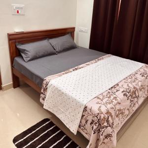 The Sapphire Nest - Cozy Premium 1BHK near AIG - Kondapur