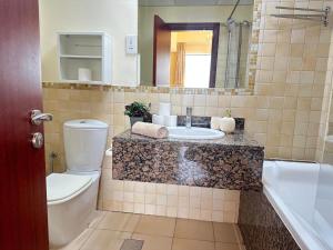 Relaxing Beachfront 2BR Jumeirah Beach Residence Full Sea and Ain Dubai View
