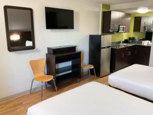 Studio 6 Extended Stay - Columbus, GA -Downtown