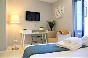 Oporto Wine Cellars Flat With Terrace