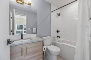 2BR Townhome with Mountain View 3min from DT Canmore