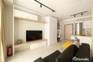 V28 Urban Studio - Premium Stay in Chalkis