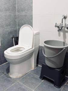 Homely 2BHK near Hitec City - The Scarlet Nest