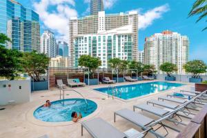 Beautiful Waterview 3BR Brickell