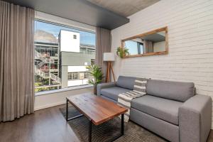 Urban Edge Living WEX 1