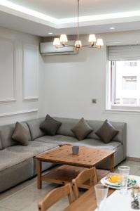 Islane Apartments with swimming pool & Wifi & AC