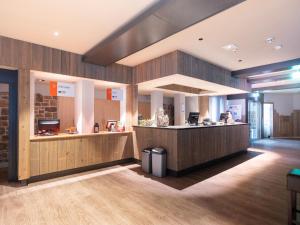 Couple stay at Hambachtal Holiday Park