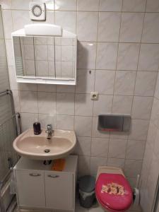 FLEX Aparts - große, möblierte Wohnung in Zwickau mit 2 Zimmern