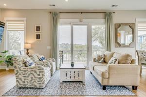 Carolina Beach Luxury Retreat: Intracoastal Views