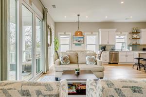 Carolina Beach Luxury Retreat: Intracoastal Views