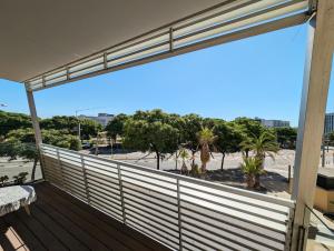 Bright 2 Bedroom Apartment with 2 Terraces Pool and Parking near Diagonal Mar Beach