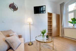 Vintage Antresola Apartment MTP Sala Ziemi Stare Zoo