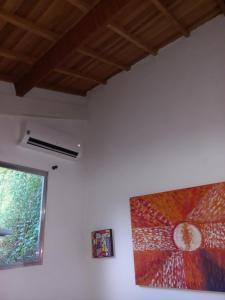 Chalé porta de vidro - Casa na mata céu iluminado