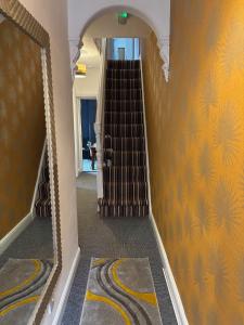 Stylish Victorian House - Sleeps 8