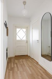 Chic 2-Bedroom apartment on Lidingö