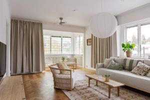 Chic 2-Bedroom apartment on Lidingö