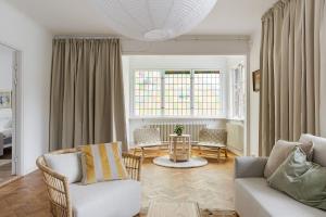 Chic 2-Bedroom apartment on Lidingö