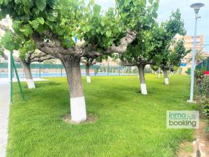 Beach Pineda 3 ,climatizado, piscina y playa