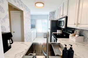 Beachfront Saint Helena Island Condo with Amenities!