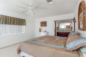 Recently Renovated Oceanview Home Casa Hebe