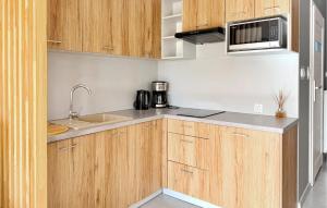 2 Bedroom Nice Home In Grzybowo