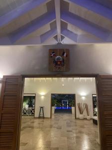 Tracadero Dominicus Marina B-43