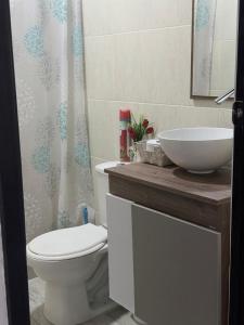 Hermoso apart de 72 con 2 Hab Cerca al Estadio - clinica Imbanaco