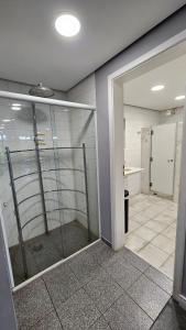 Flat ApartHotel com uma suíte e cozinha completa