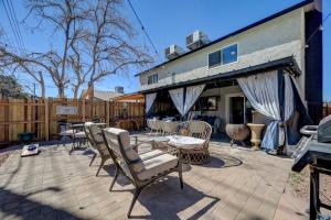 Travelers Dream Home, 4bd Spacious, Backyard