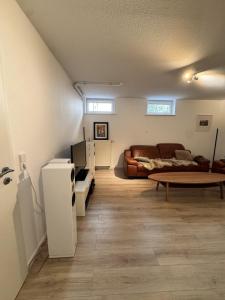 Uferglück with private access to the lake and a pier