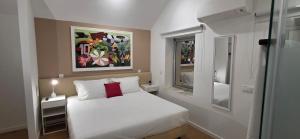 Cais 75 Studios & Suites
