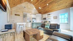 Sleeps 46 6 Homes Private Boat Dock Waterfront Pool Views Laguna Village