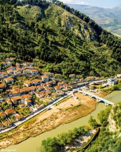 Hava Baci (old town)
