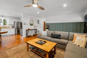 Bearfoot Summit Haus - Walk to Slopes, Close to Lake