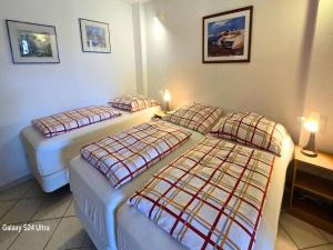 Mobile Home im Ferienpark mit Seezugang