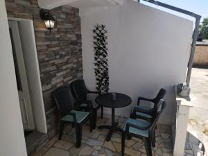 Apartments with parking space Povile, Novi Vinodolski - 16127