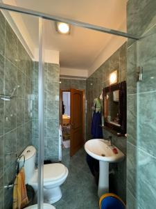 Beachfront Apartment , 1-Min Walk to Sea